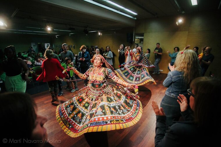 Sayari Sapera performance