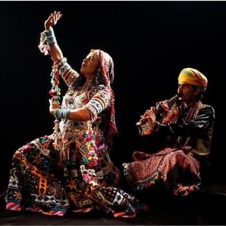 Sayari Sapera performance