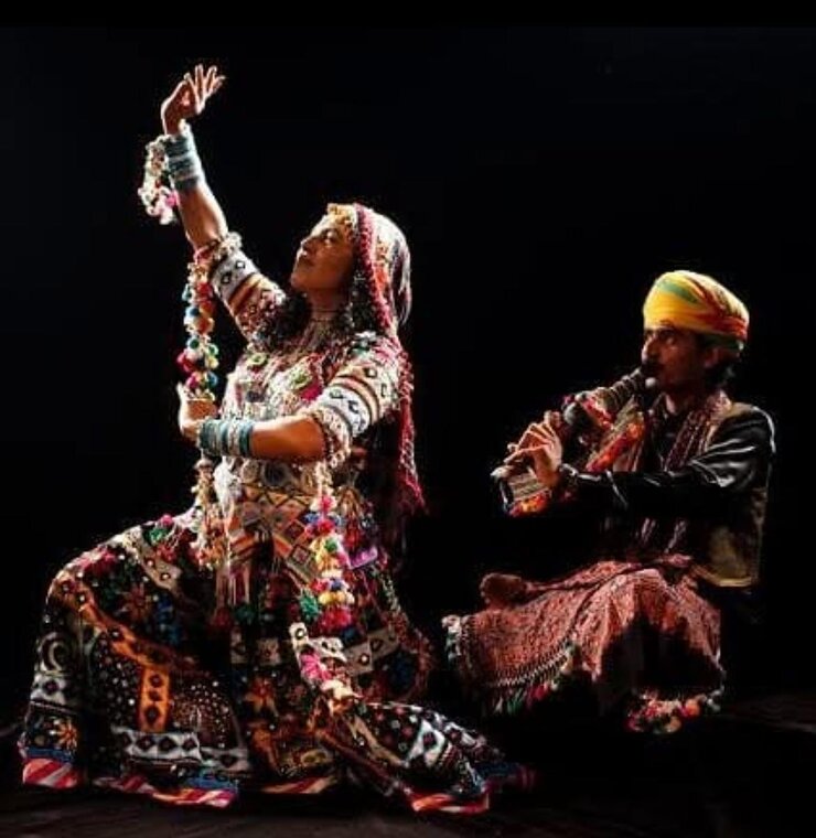 Sayari Sapera performance