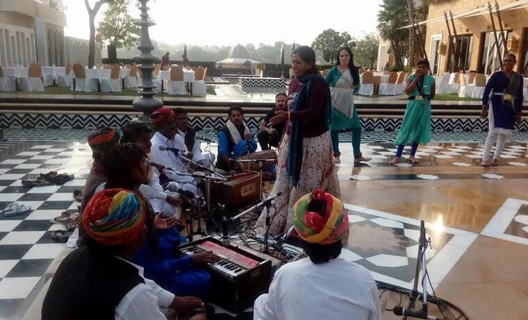 Sayari Sapera performance
